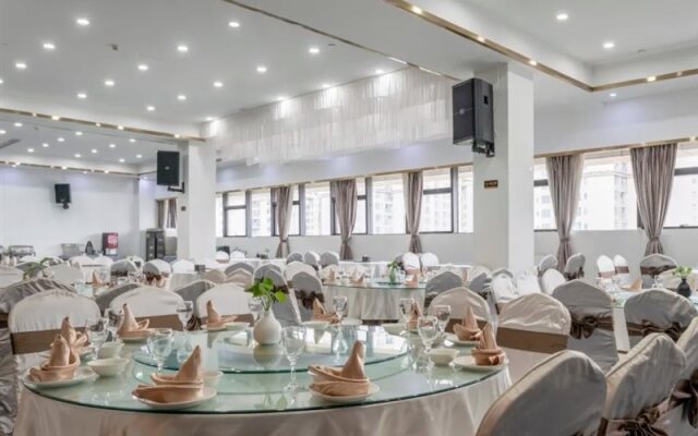 Vienna Hotel Chongqing Changshengqiao Subway Station Branch
