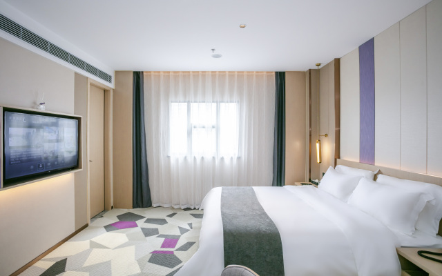 Lavande Hotel (Foshan West Railway Station Shishan)