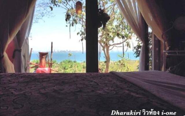 Dharakiri Resort