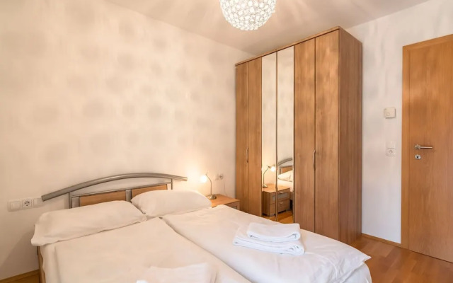 Modern Apartment in Rauris by the Forest