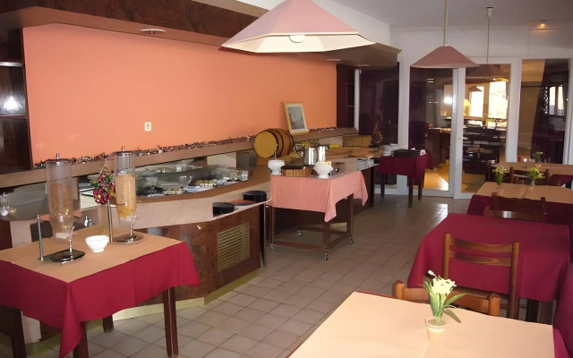 Nestor Hotel