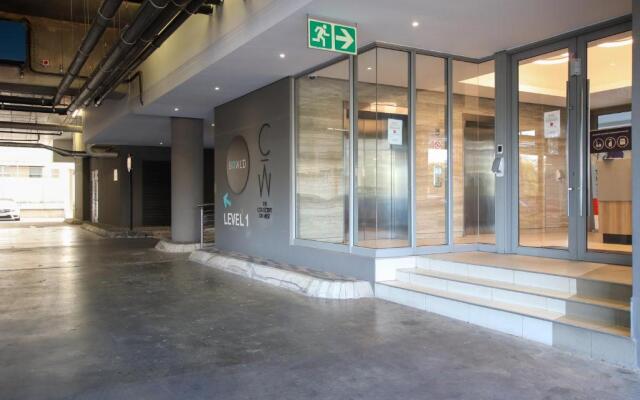 Sandton Smart Apartment Fourteen