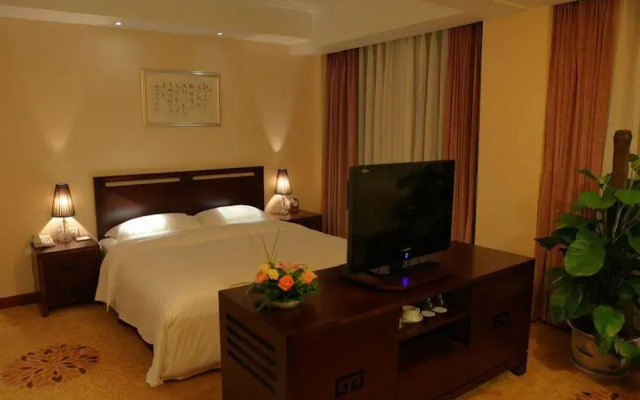 Chengdu Lingcai Hotel