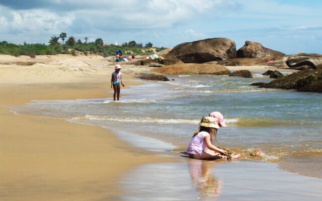 Kirinda Beach Resort