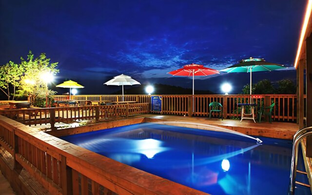 Ganghwa Haeneomi Pension