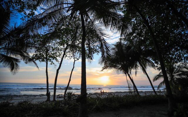 Nekaui Beachfront Villa 1 - Experience Nature