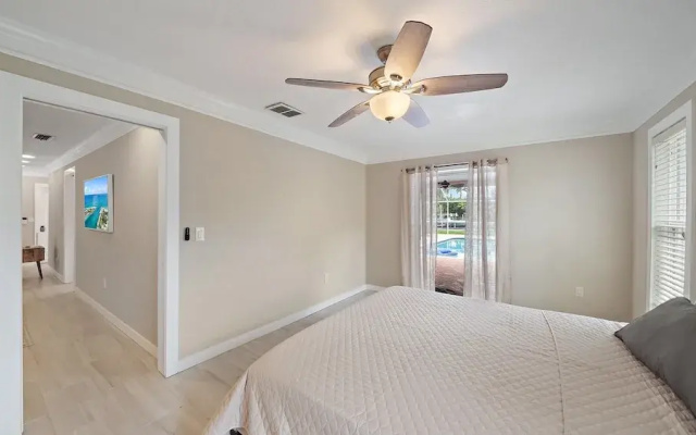 Gulf Tide Getaway 2 Bedroom Home