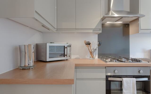 1 Bedroom Flat on Portobello Road Notting Hill