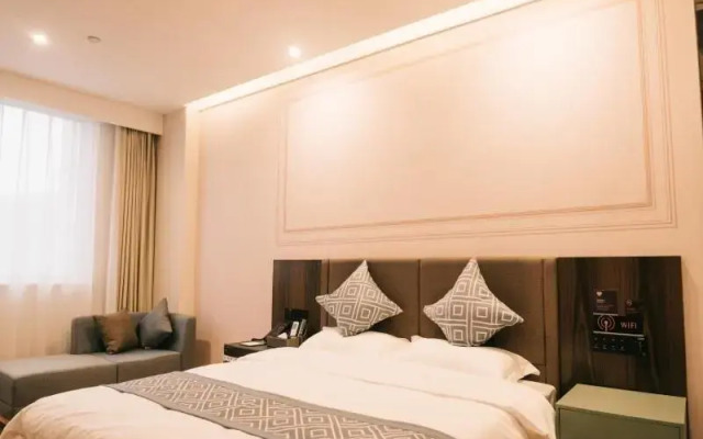 Gem Zibo City Jingkai District Zibo Vocational Col