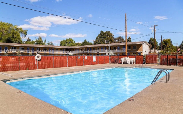 Thunderbird Motel Ellensburg