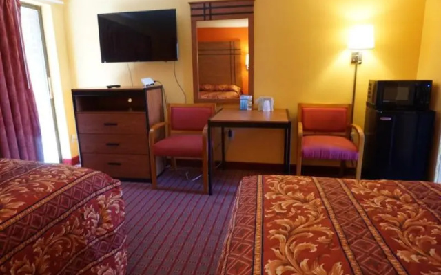 Econo Lodge Vineland/Rodeway Inn