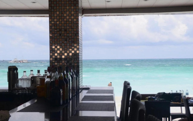 Diamond Water Edge Resort