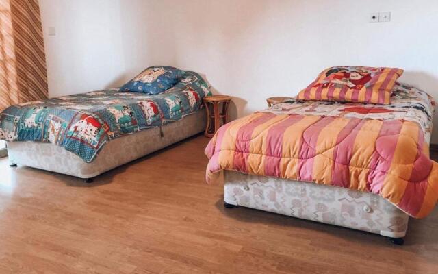 Agridia View House