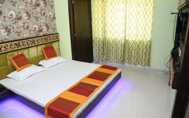 Hotel Shri Karani Vilas