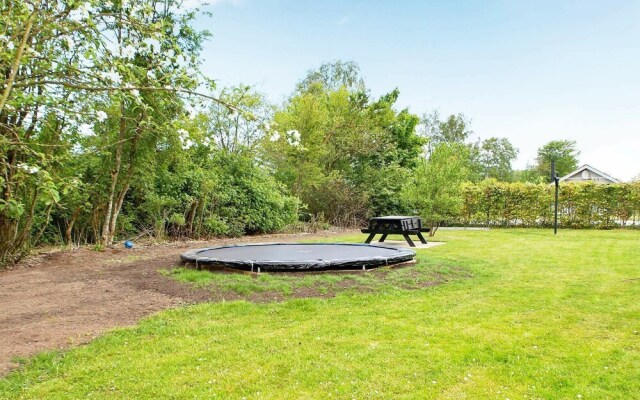 Fantastic Holiday Home in Hemmet With Whirlpool