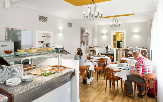 Three Crowns Hotel Prague