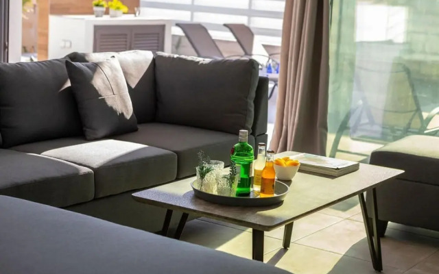 Villa Andre Eastmed Villas