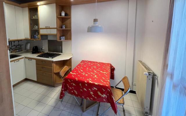 Apartment i Pini