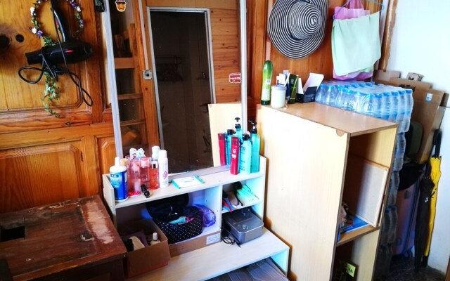 Sushe self-service Inn