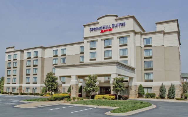 SpringHill Suites by Marriott Charlotte Concord Mills Spdwy