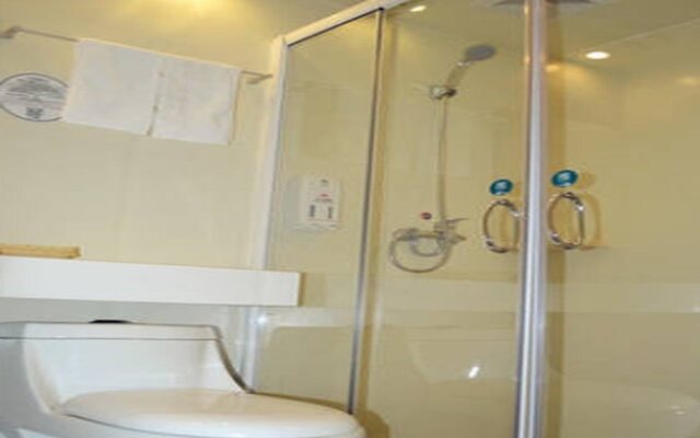 GreenTree Inn Zaozhuang Tengzhou Railway Station Middle Fuqian Road Shell Hotel