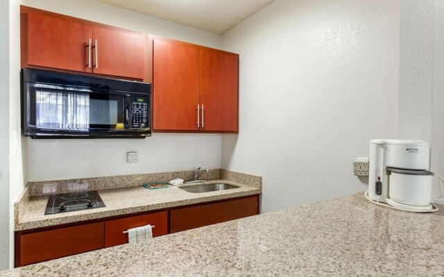 Motel 6 Phoenix - Scottsdale West, AZ