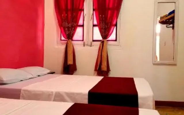 Leidys and Friends Rooms