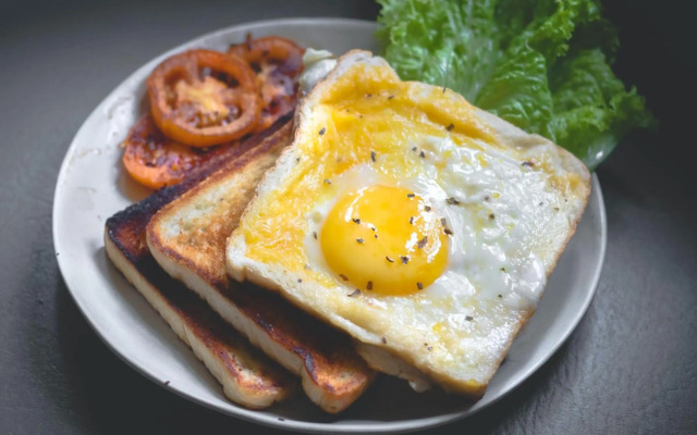 Lifespace- Spacious Hostel in a Luxurious Villa