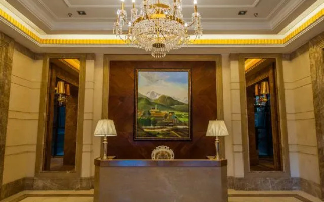 Tianyi Hotel (Chongqing Auto Expo Center Jinyu Subway Station Branch)