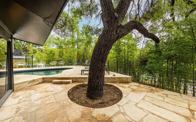Bamboo Oasis Unit 2