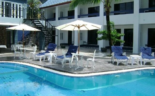 Tiki Garden Resort