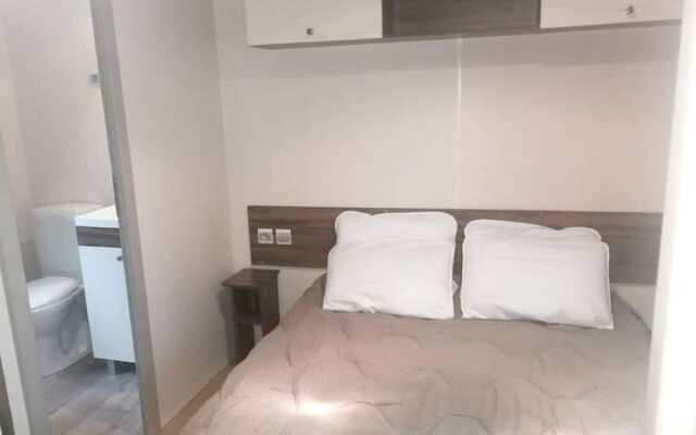 Property With 3 Bedrooms in Sérignan, With Furnished Garden