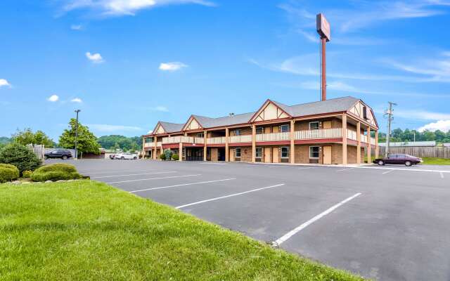 Econo Lodge Glade Springs I-81