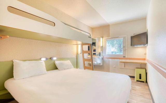 ibis budget Versailles Trappes