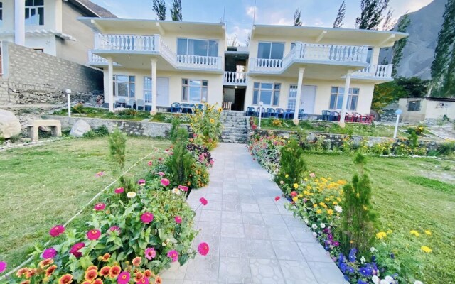 Candela Resorts