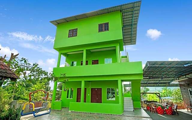 OYO 90462 Padang Besar Green Inn