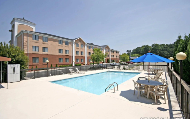 Holiday Inn Exp Winston Salem by IHG