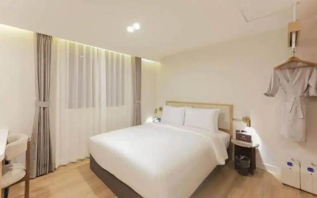 H-Avenue Hotel Haeundae