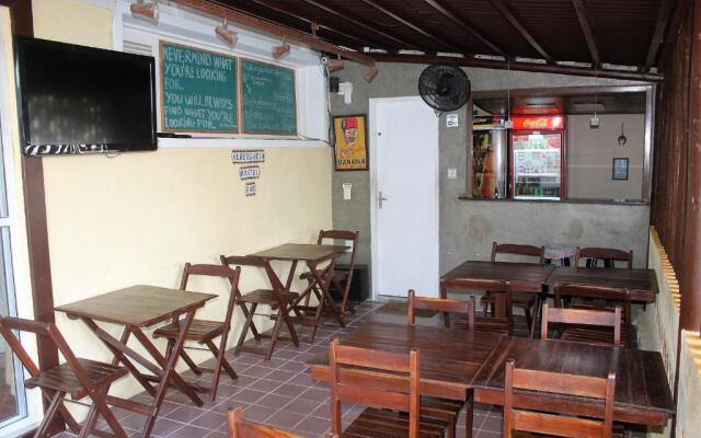 Albergaria Hostel & Bar