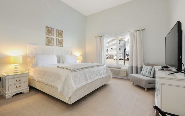 Hotel Whiskey in Pass Christian