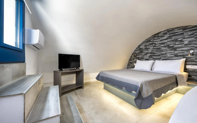 Honeymoon Beach Studios