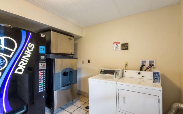 Red Roof Inn Milwaukee – Airport/Oak Creek