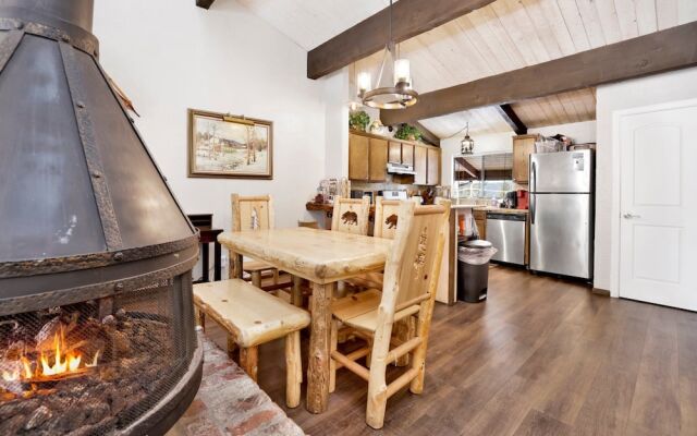 Smith Summit Chalet #2461