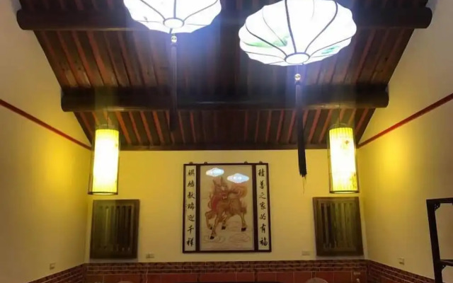 Teapot House