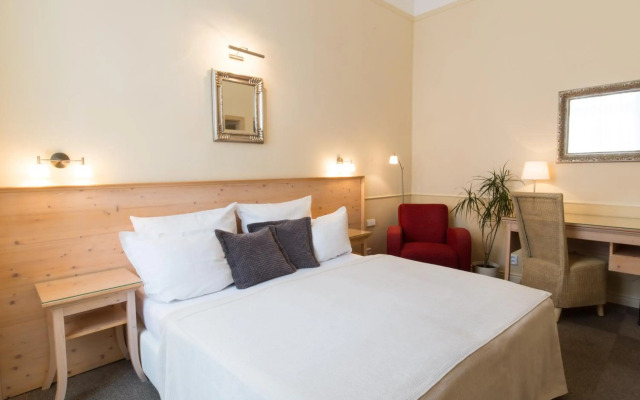 Unitas Hotel