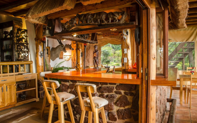 Hartbeespoortdam Lodge