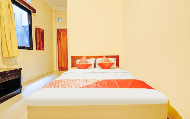 New Hotel Colón