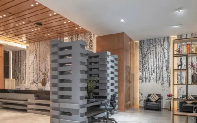 Seasons Ski Hotel Harbin