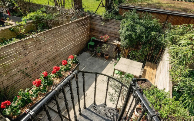 Entire Family Home In London