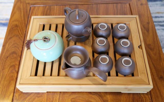 Lijiang Qilu Garden Hotel